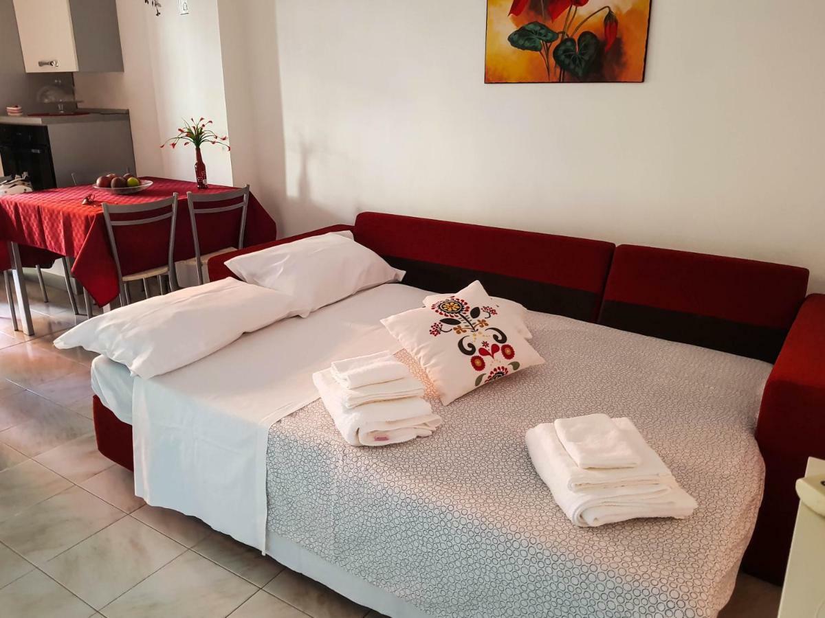 Casa Raffaella Apartment Giardini Naxos Luaran gambar
