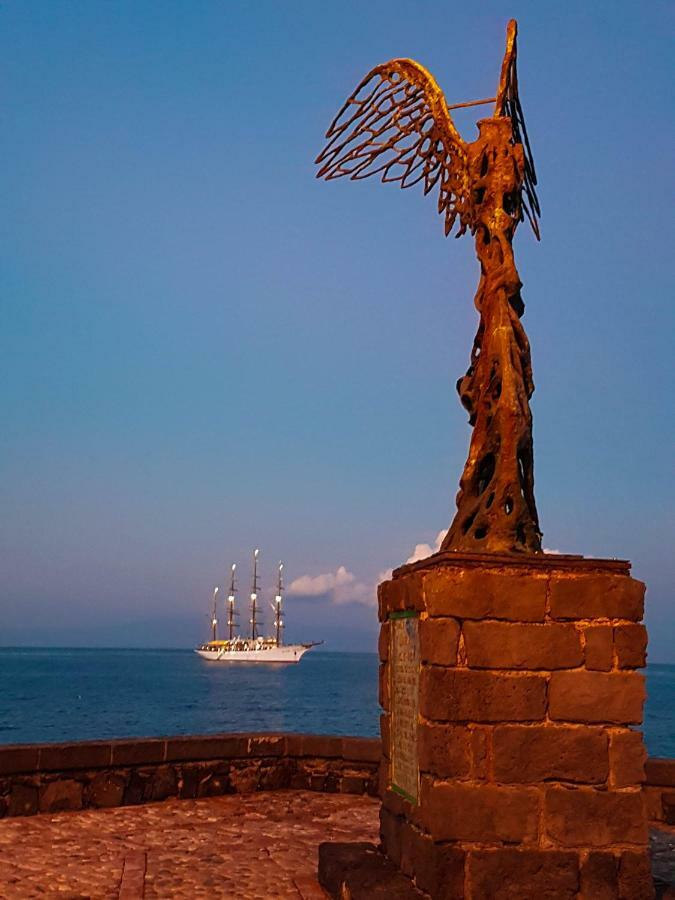 Casa Raffaella Apartment Giardini Naxos Luaran gambar